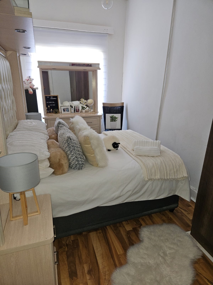 5 Bedroom Property for Sale in Villiers Free State